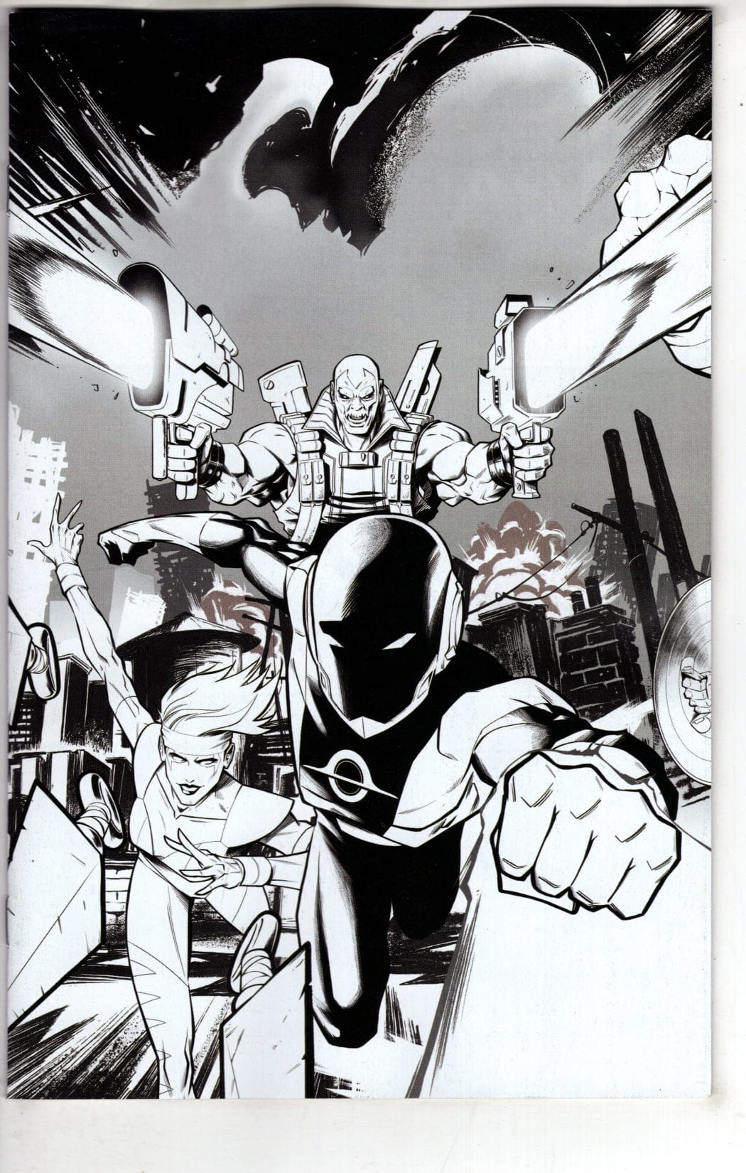 Image Comics NEW THIS WEEK RADIANT BLACK #39 CVR E DANIEL BAYLISS YOUNGBLOOD TEAM UP B&W VIRGIN VAR (VF/NM)