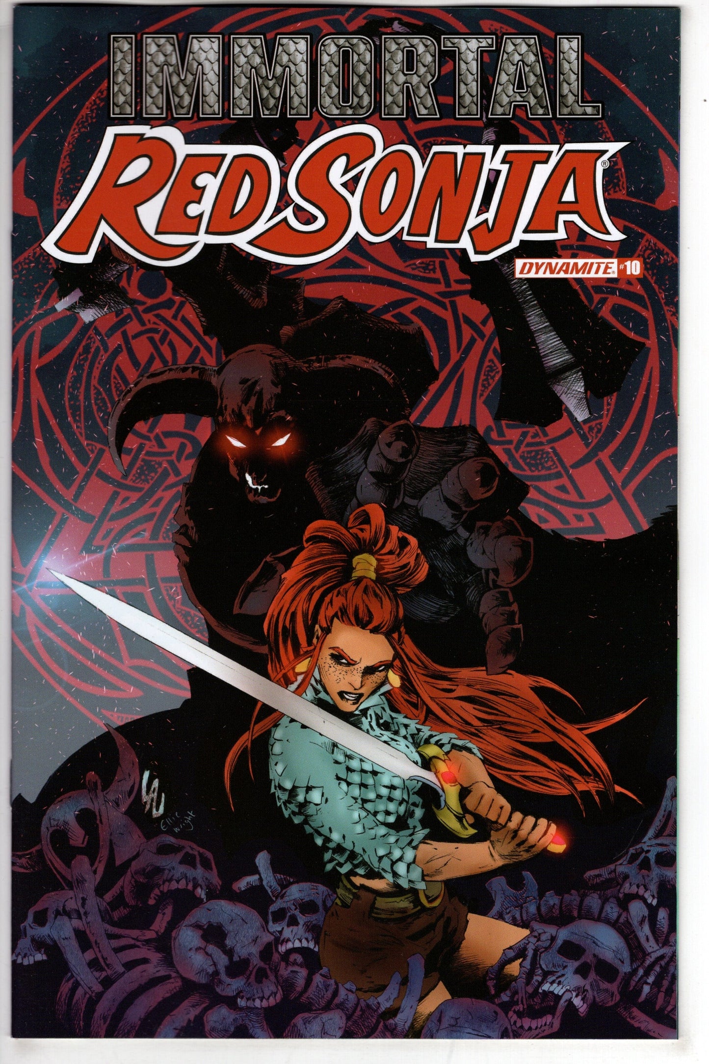 DYNAMITE COMIC BOOK Immortal Red Sonja #10 Cover D Lau