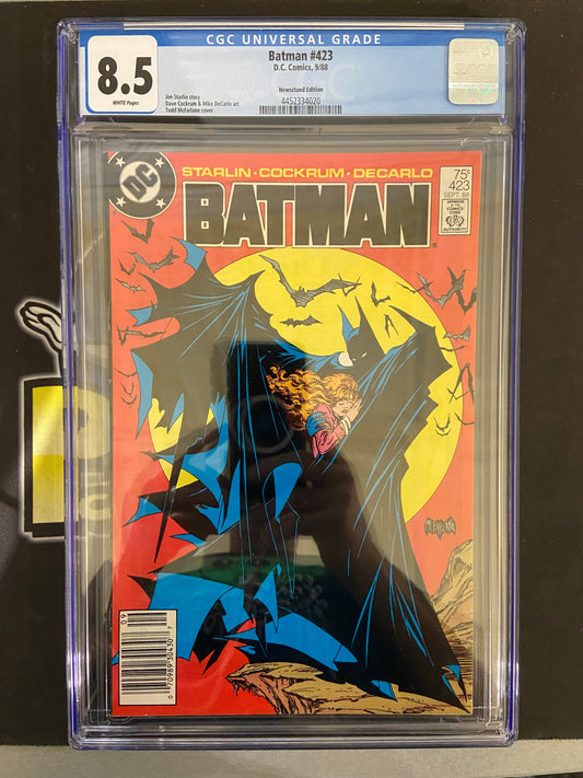 DC COMICS CGC BATAMN #423 Newsstand CGC 8.5