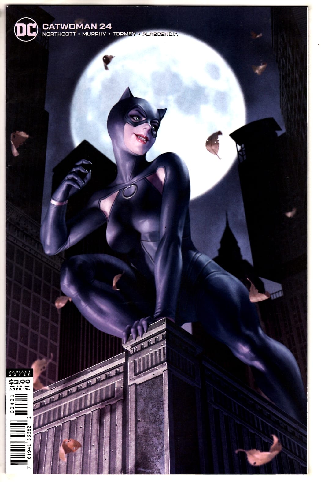 DC COMICS COMIC BOOK CATWOMAN #24 JUNGGEUN YOON VAR ED [VF]