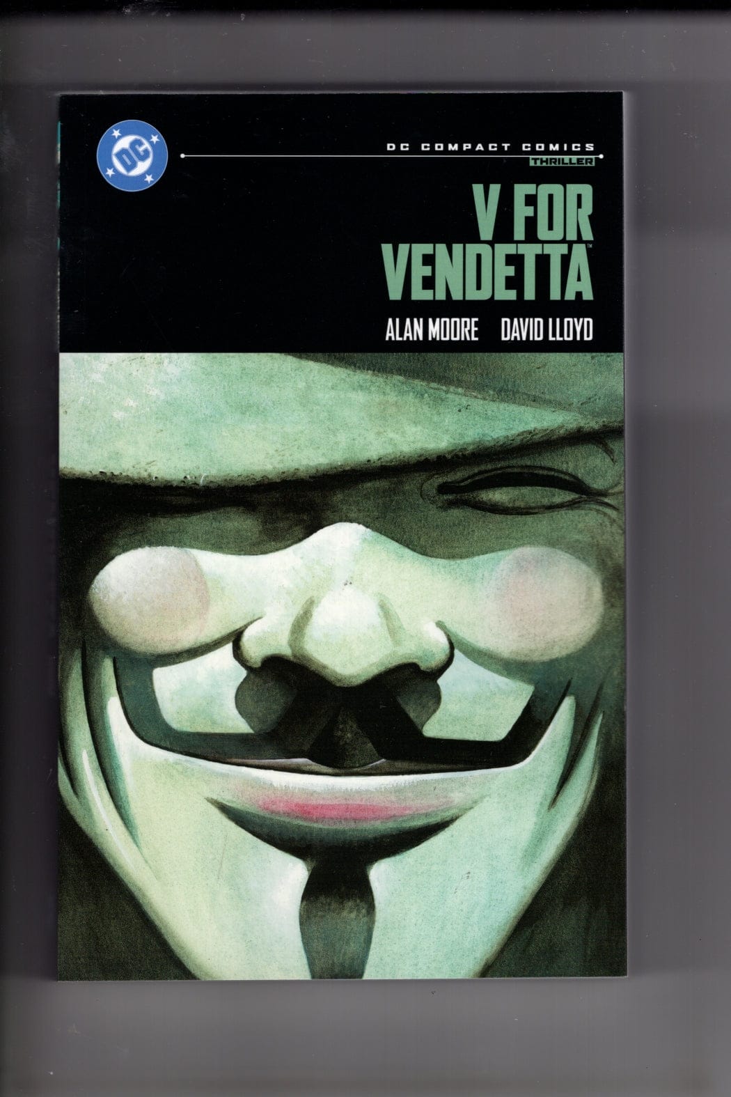 DC Comics NEW THIS WEEK V FOR VENDETTA TP (DC COMPACT COMICS EDITION)(MR)