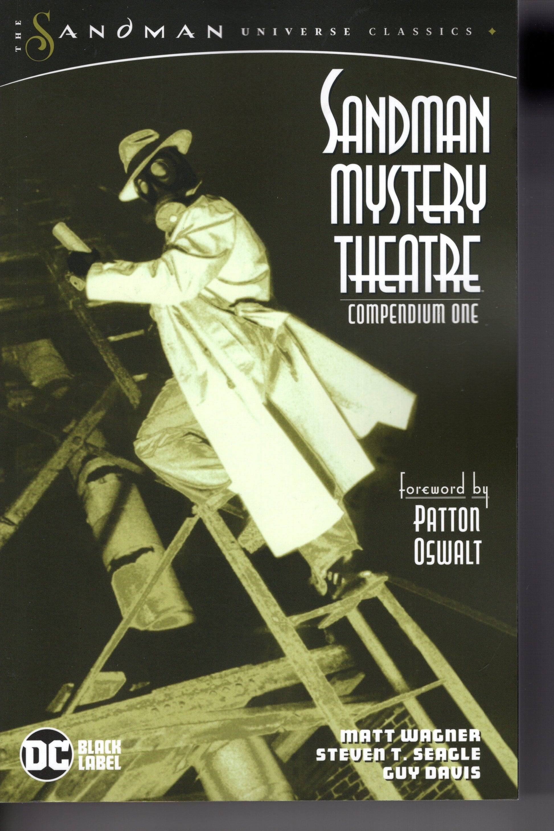 DC Comics TRADE Sandman Mystery Theatre Compendium 01 TPB (Mature)