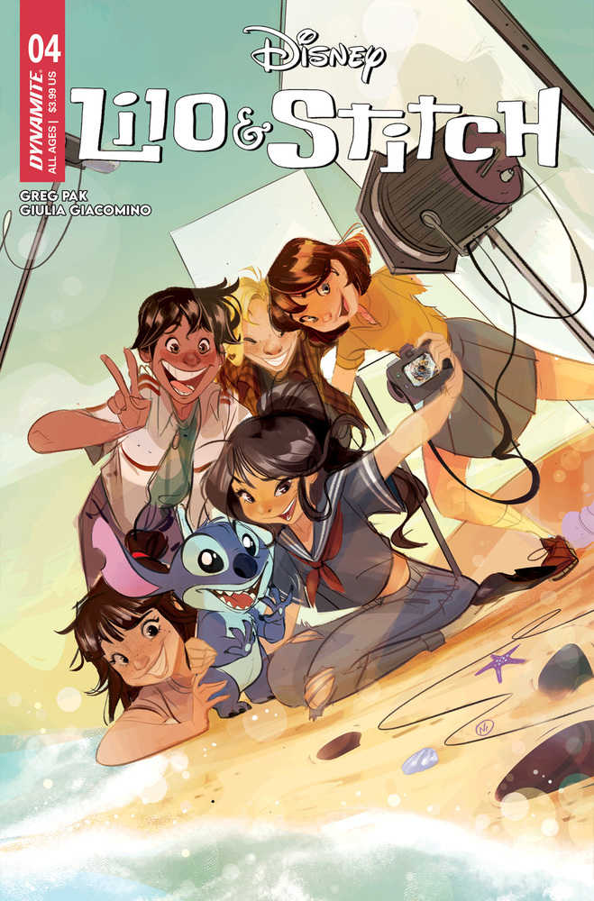 DYNAMITE COMIC BOOK Lilo & Stitch #4 Cover A Baldari