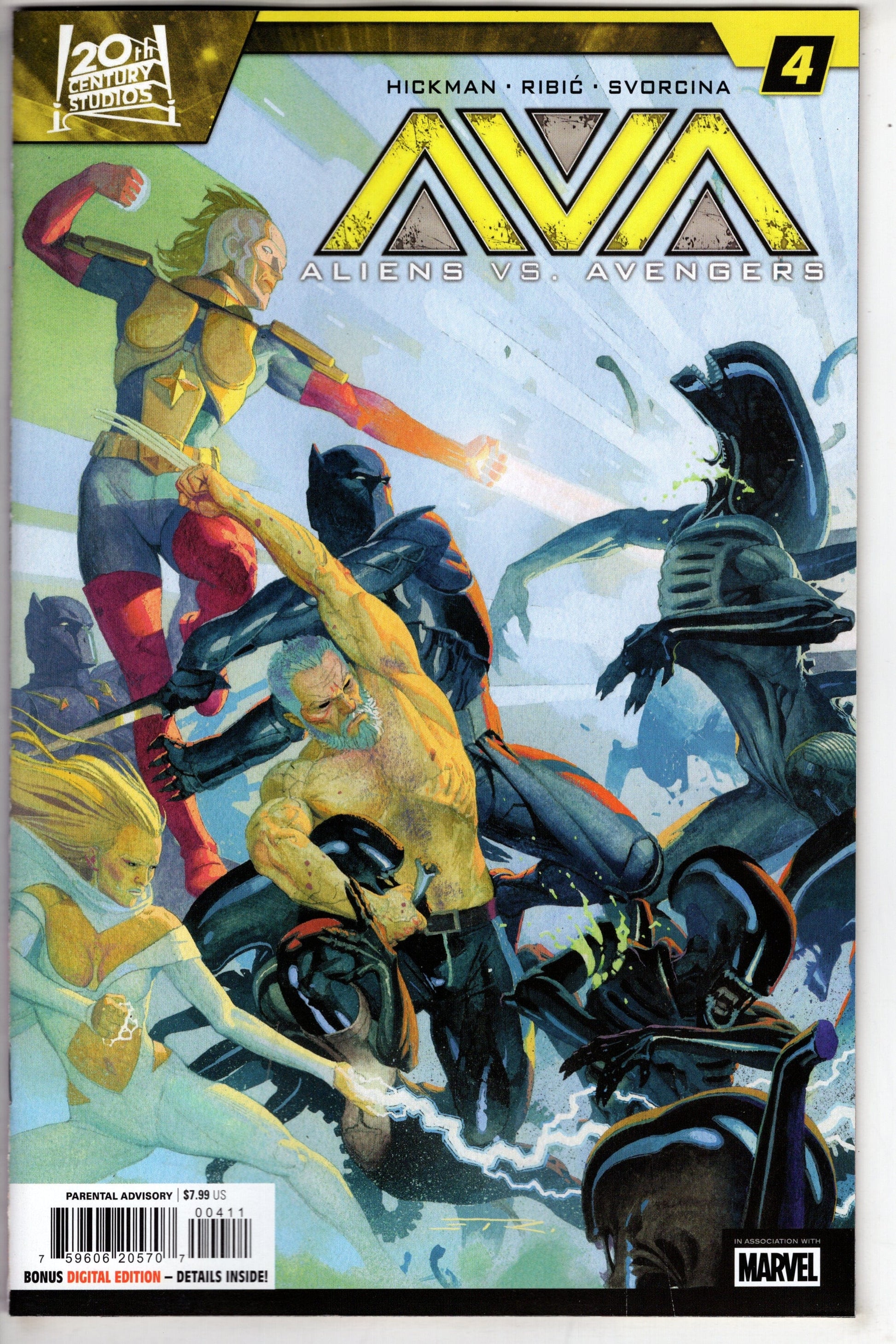 Marvel COMIC BOOK ALIENS VS. AVENGERS #4