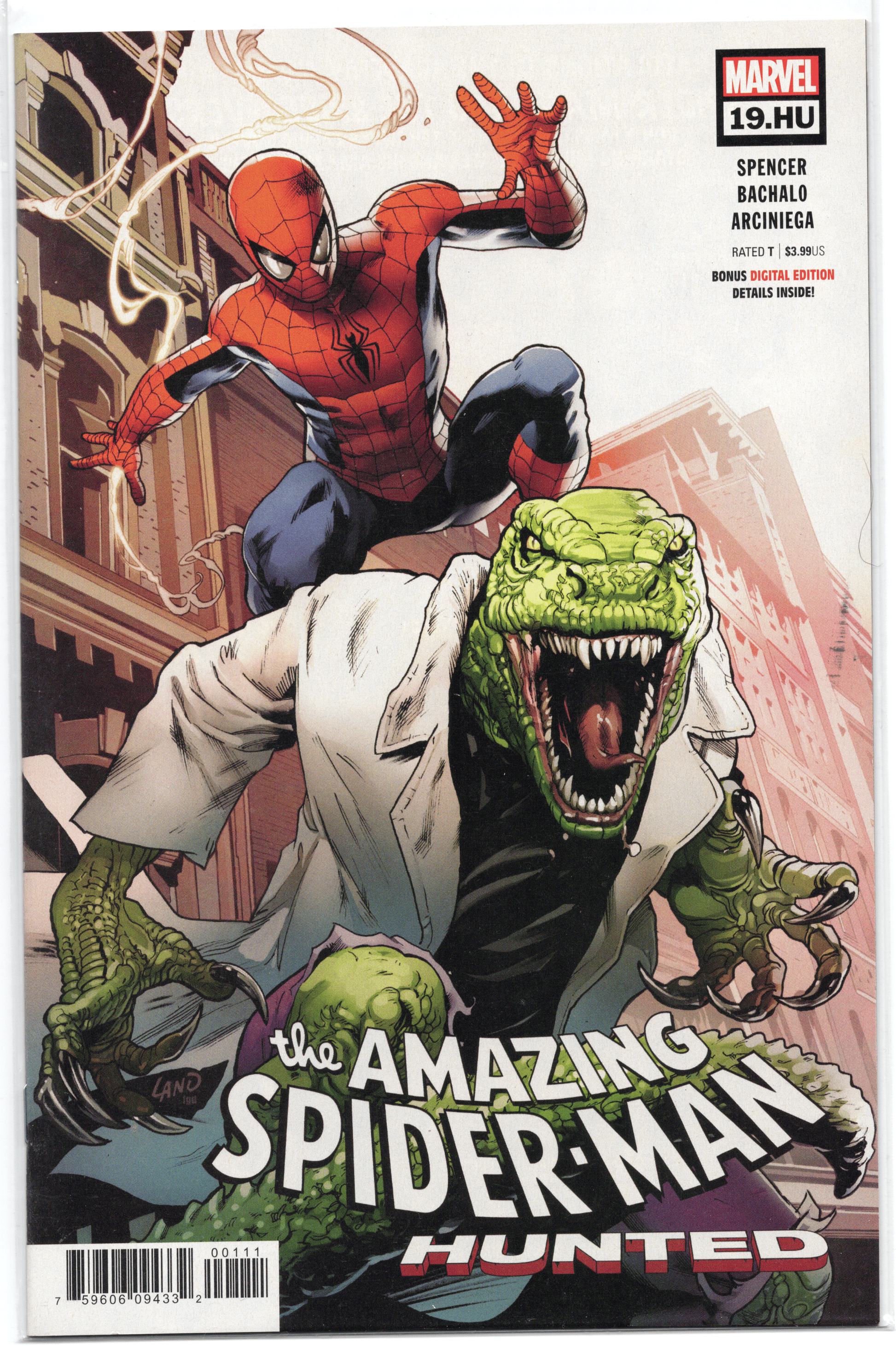 Marvel COMIC BOOK The Amazing Spider-Man #19.HU (VF/NM)