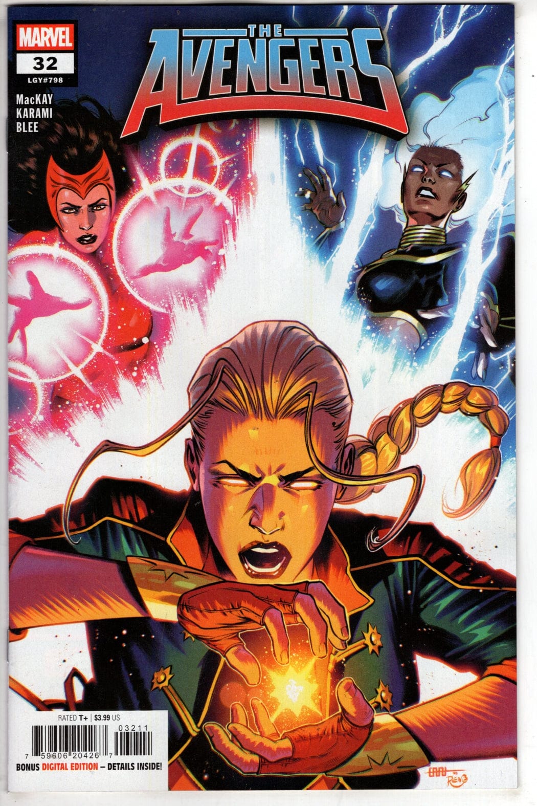 Marvel NEW THIS WEEK AVENGERS #32