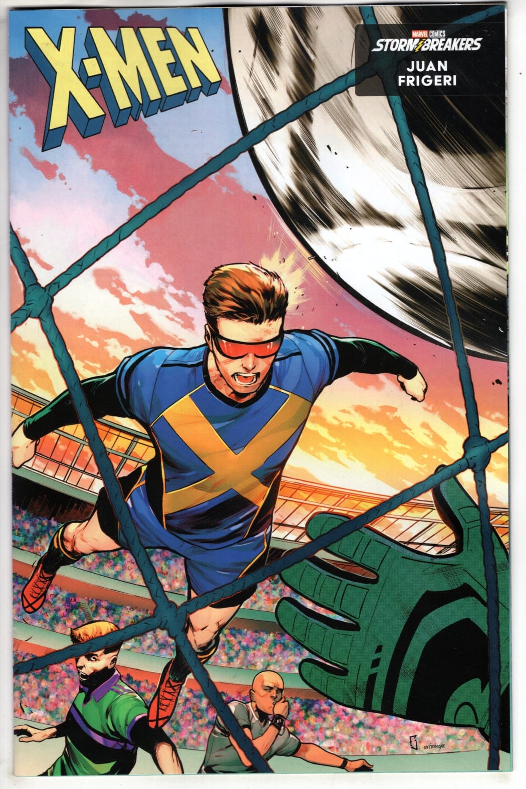 Marvel NEW THIS WEEK X-MEN #31 JUAN FRIGERI MARVEL SOCCER VARIANT (VF/NM)