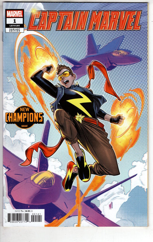 MARVEL PRH COMIC BOOK CAPTAIN MARVEL #1 PACO MEDINA NEW CHAMPIONS VAR (VF/NM)
