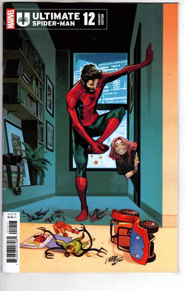 MARVEL PRH Comics Ultimate Spider-Man #12 Pepe Larraz Variant