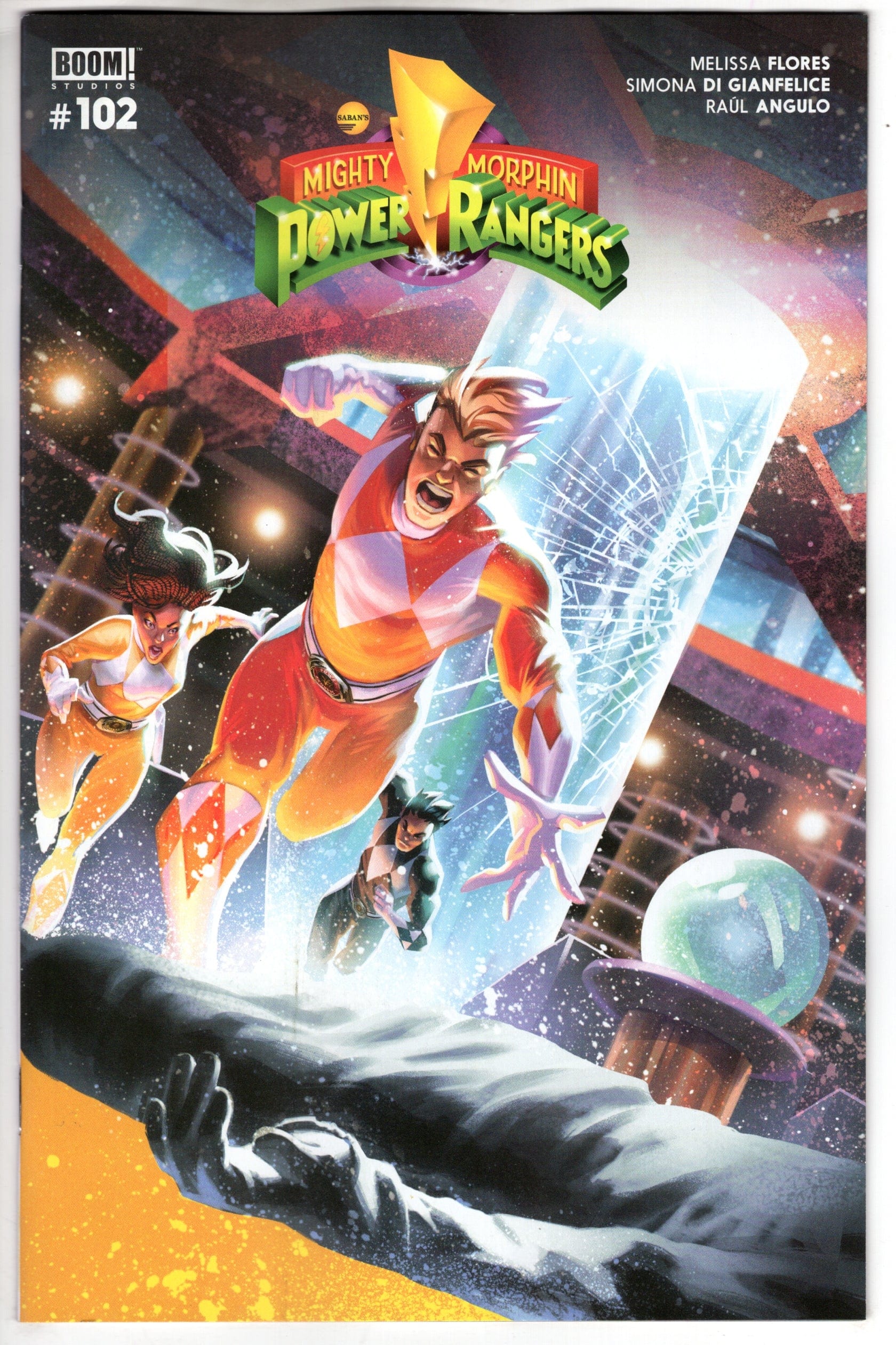 BOOM! STUDIOS COMIC BOOK Mighty Morphin Power Rangers #102 Cover A Manhanini