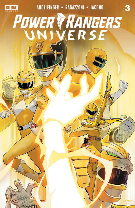 BOOM! STUDIOS Comics Power Rangers Universe #3 (Of 6) Cover A Mora