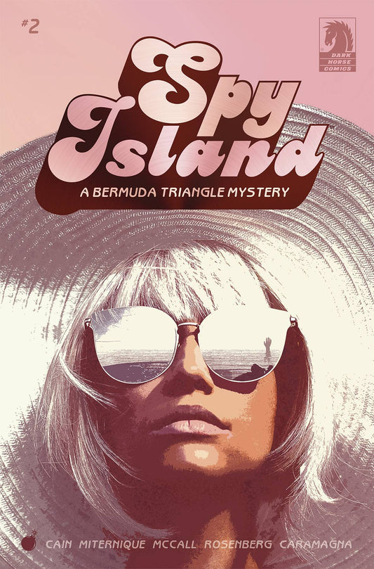 DARK HORSE COMICS comic book SPY ISLAND #2 (OF 4) CVR A MITERNIQUE