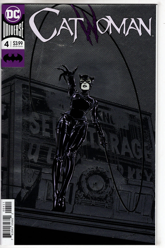 DC COMICS CATWOMAN #4 FOIL