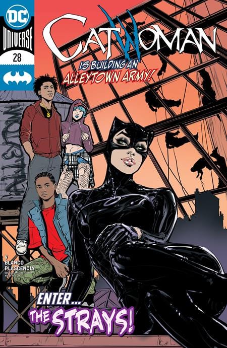 DC COMICS COMIC BOOK CATWOMAN #28