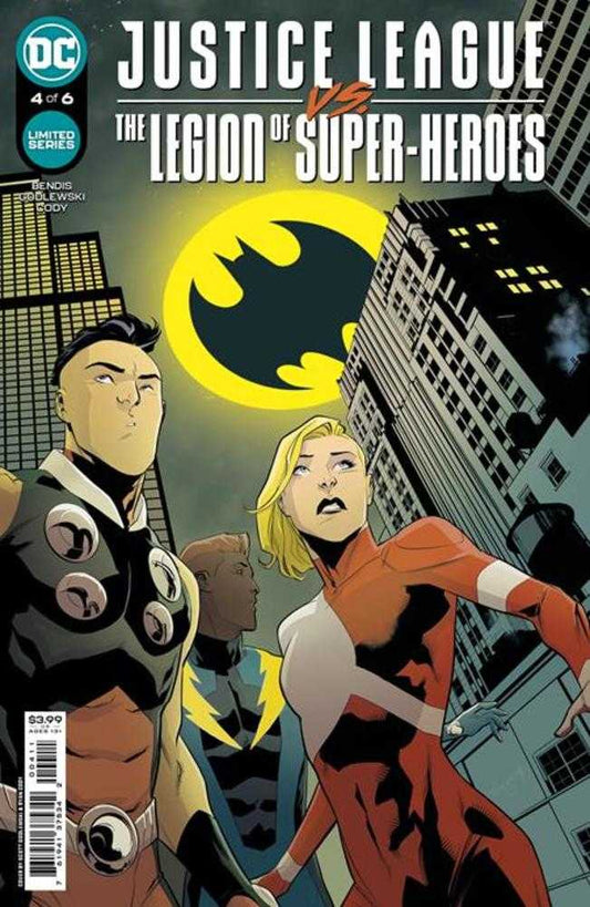DC Comics COMIC BOOK VF/NM Justice League vs The Legion Of Super-Heroes #4 (Of 6) Cover A Scott Godlewski