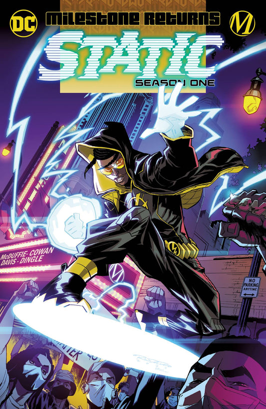 DC COMICS TRADE VF/NM STATIC SEASON ONE HC