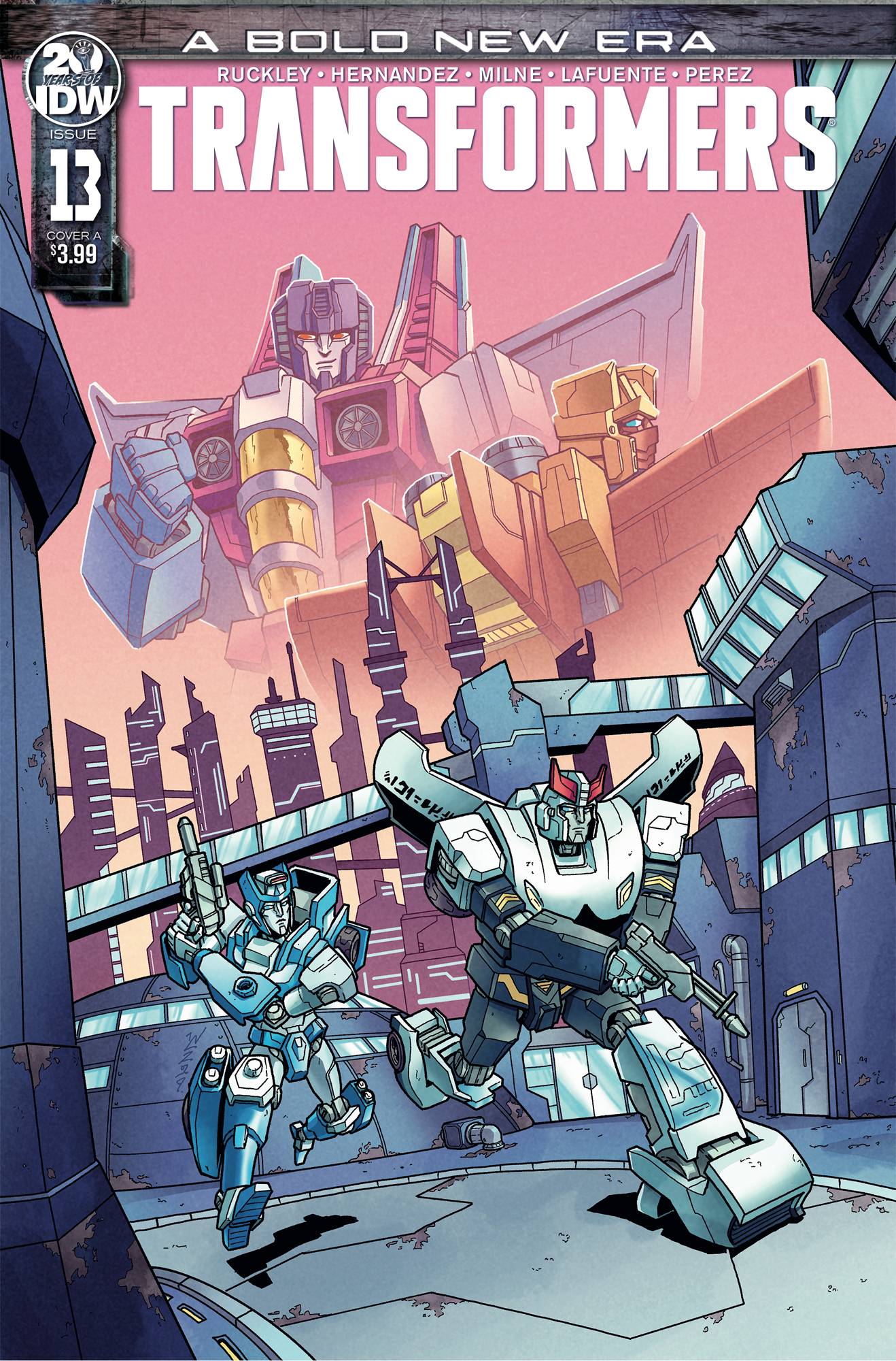 IDW PUBLISHING COMIC BOOK TRANSFORMERS #13 CVR A CHAN