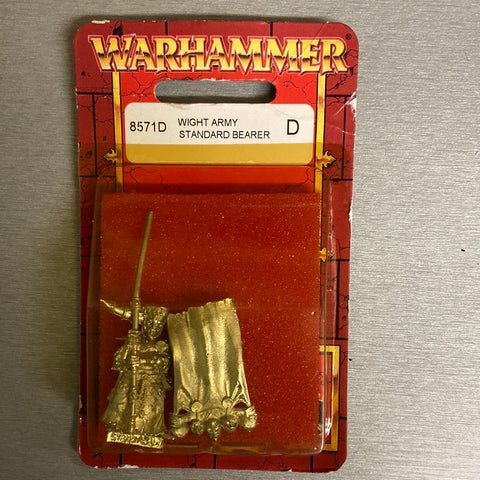 Warhammer Wight Army Standard Bearer 8571D Citadel Miniatures - Packrat Comics